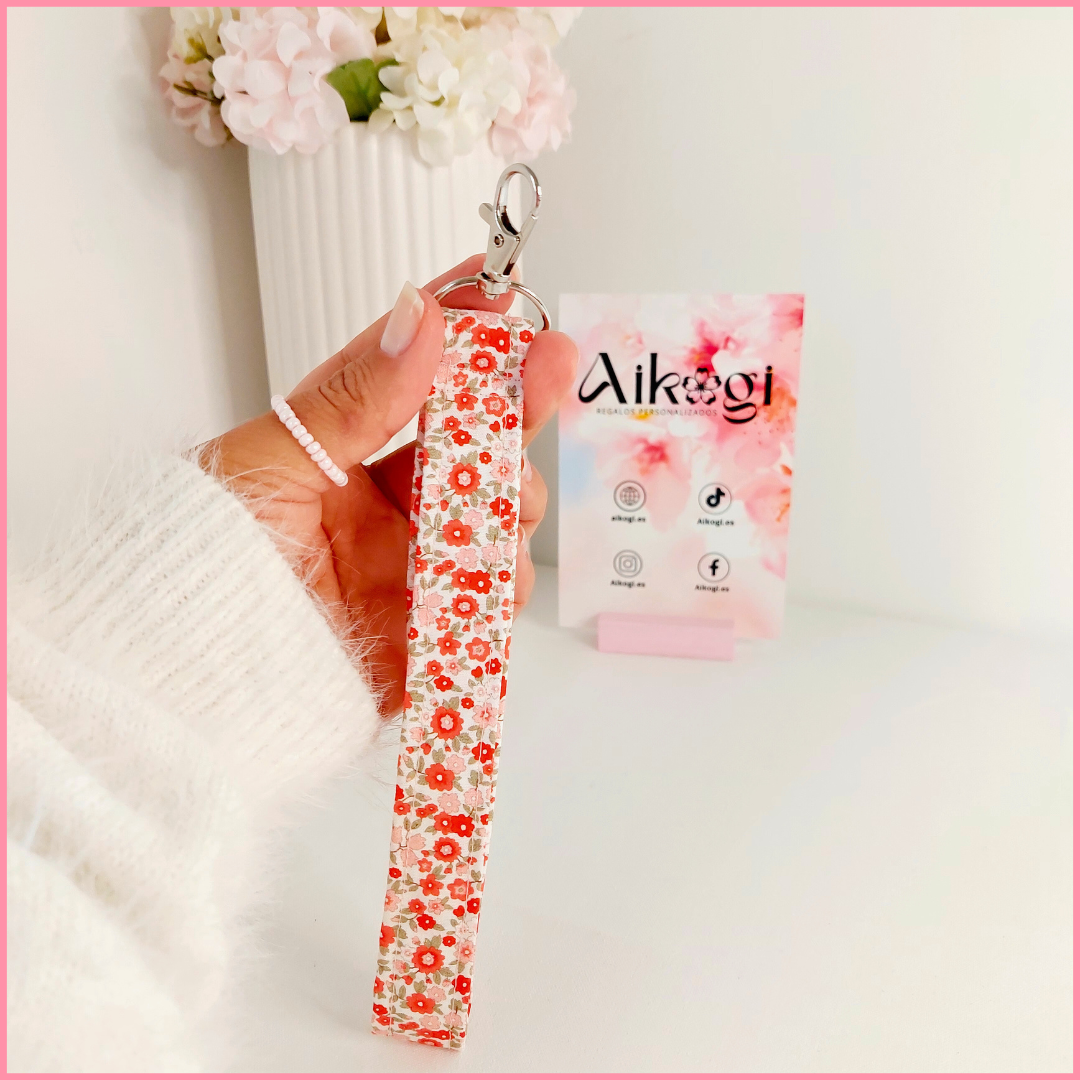 Llavero de tela con diseño de flores rojas para las llaves o cartera