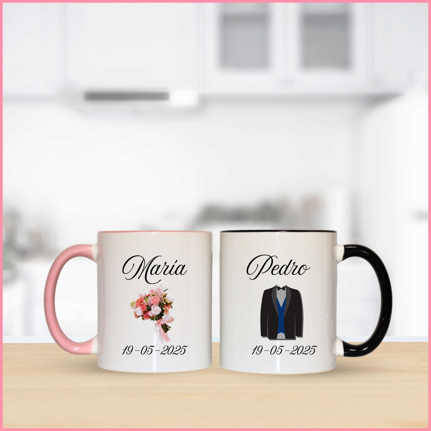 Tazas de cerámica personalizadas con un ramo de flores y un traje de boda, ideales para la pareja de novios
