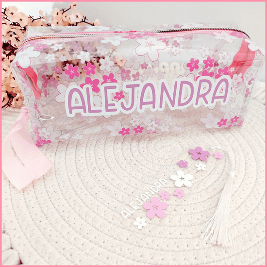 Conjunto de regalo personalizado con estuche y marcapáginas personalizados con diseño de flores de Sakura y nombre