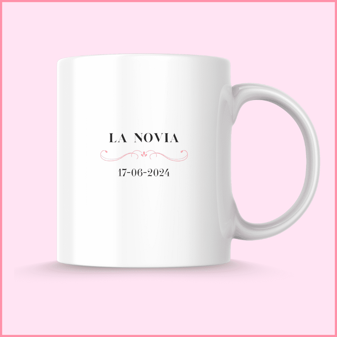 Taza personalizada con el nombre de la novia y fecha de su boda