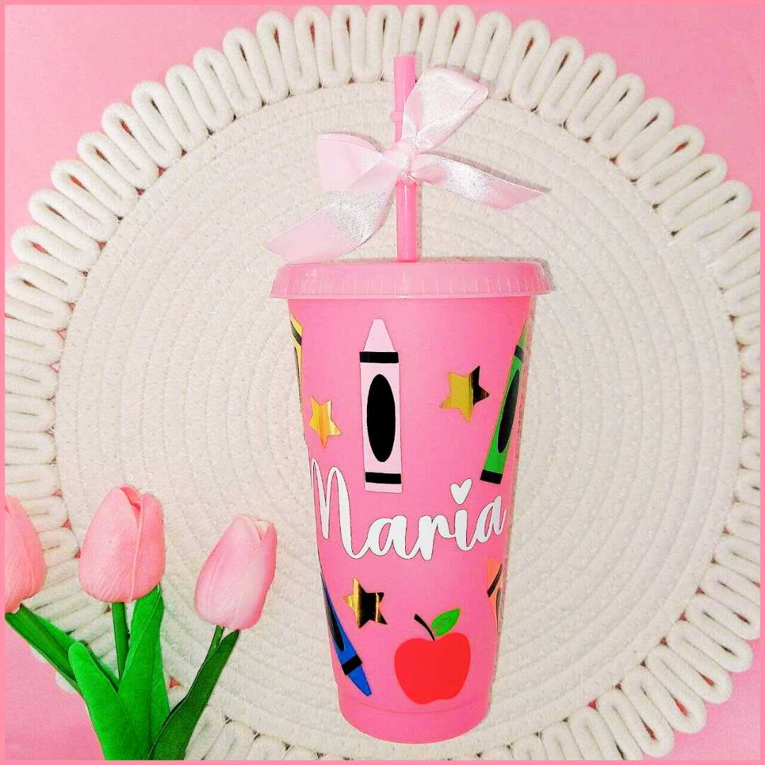 Vaso personalizado para Maestra con su nombre y motivos escolares