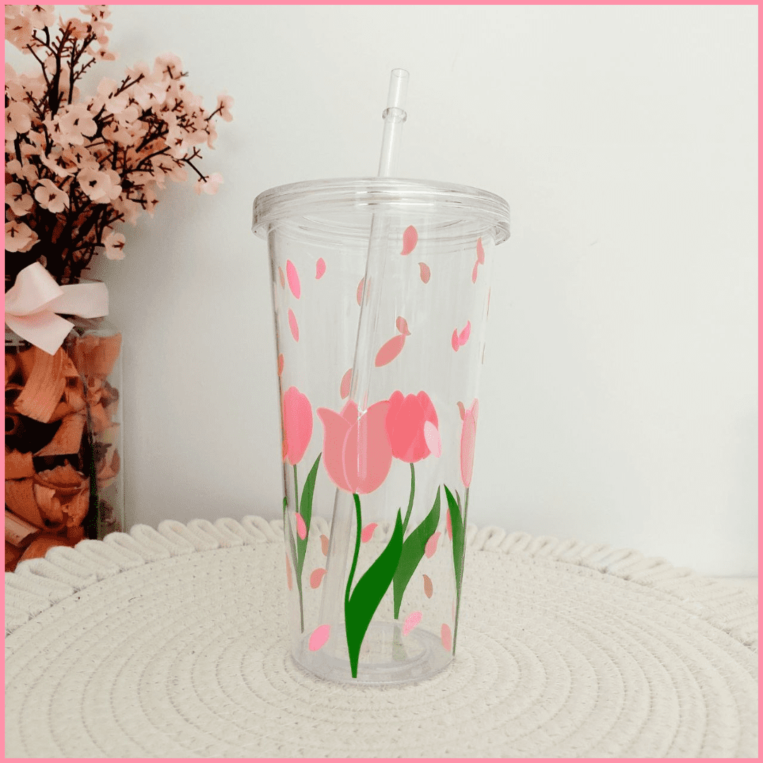 Vaso de plástico grande transparente con tapa y pajita y diseño de tulipanes rosas